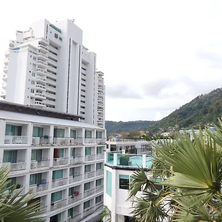 Boomerang Inn-3